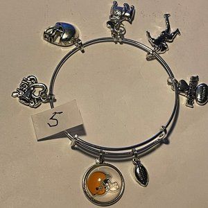 Cleveland Browns NFL Expandable Bracelet NEW